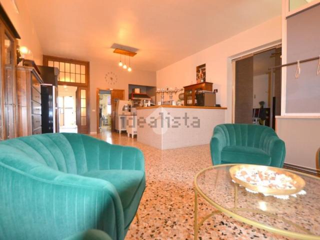 Appartamento in vendita di 400 m² in Via Massimo D&apos Azeglio, 13