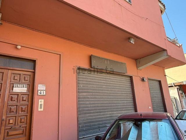 Appartamento in vendita di 400 m² in Via Nazionale