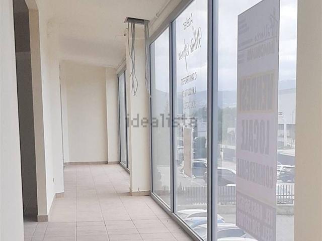 Appartamento in vendita di 400 m² in Via Tiburtina Valeria
