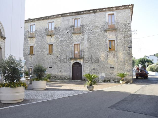 Appartamento in vendita di 400 m² in Piazza Annunziata, 6