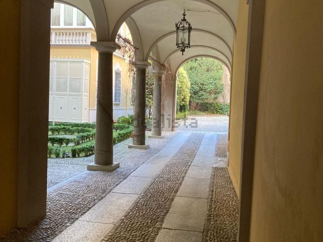Appartamento in vendita di 402 m² in Piazza Sant&apos Antonino