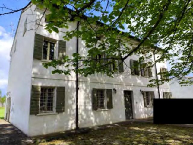 Appartamento in vendita di 404 m² in Via Spinea
