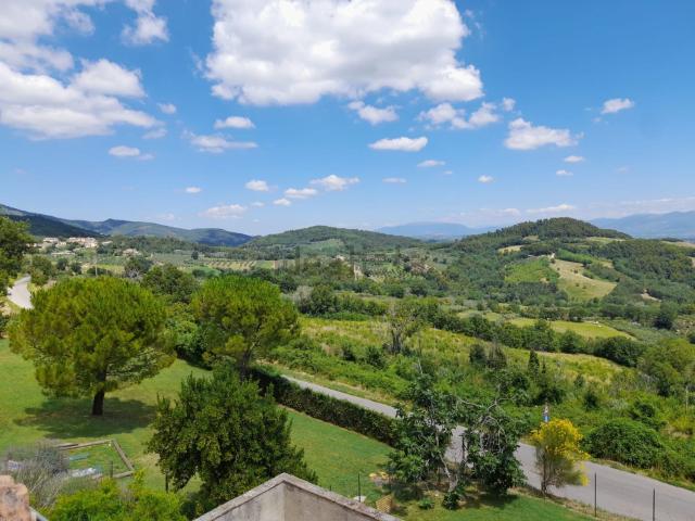 Appartamento in vendita di 406 m² in Frazione terzom san severo