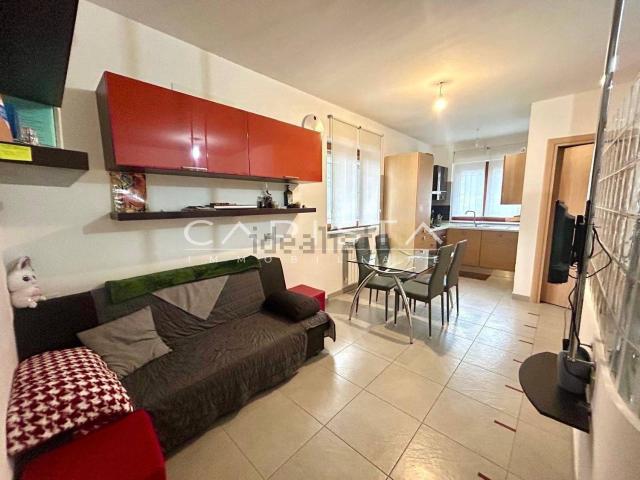 Appartamento in vendita di 40 m² in Contrada San Donato, 3