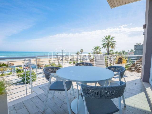 Appartamento in vendita di 40 m² in Lungomare Alcide de Gasperi, 220