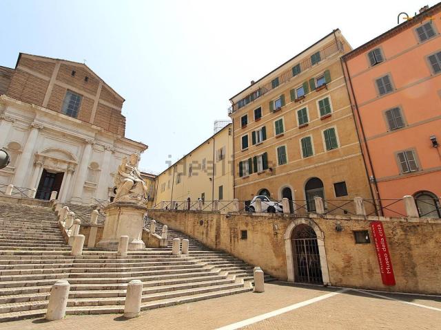 Appartamento in vendita di 40 m² in Piazza del Plebiscito, 39
