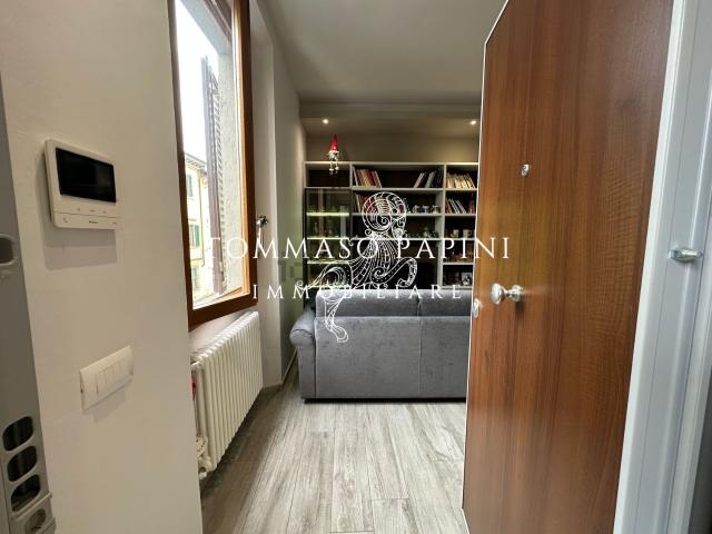 Appartamento in vendita di 40 m² in Piazza Niccolò Acciaiuoli, 3