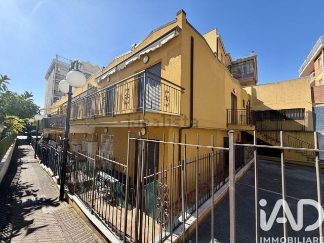 Appartamento in vendita di 40 m² in Strada Statale 1, 86