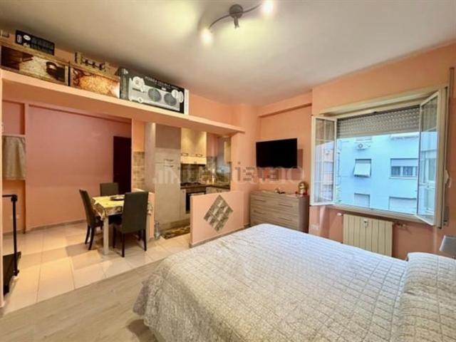 Appartamento in vendita di 40 m² in Via Tuscolana