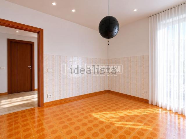 Appartamento in vendita di 40 m² in Via Val Gardena, 25