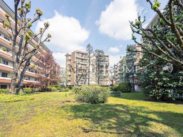 Appartamento in vendita di 40 m² in Via Alberico da Rosciate