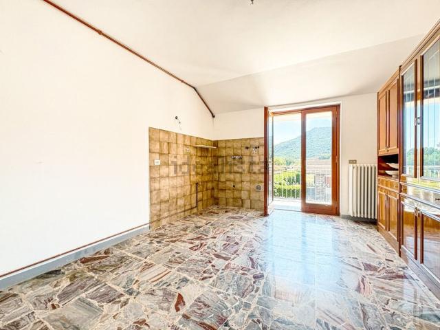 Appartamento in vendita di 40 m² in Via Alto Vergante, 226