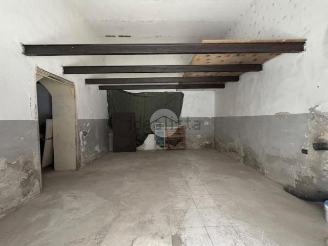 Appartamento in vendita di 40 m² in Via Antonio Locatelli, 42