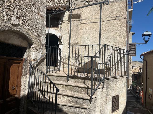 Appartamento in vendita di 40 m² in Via Centrale, 36