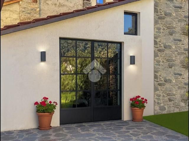 Appartamento in vendita di 40 m² in Via Croix de Ville, 57