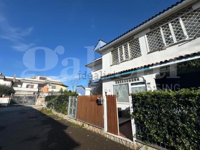 Appartamento in vendita di 40 m² in Via dei Canarini, 84