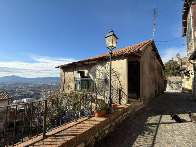 Appartamento in vendita di 40 m² in Via della Costa, 24