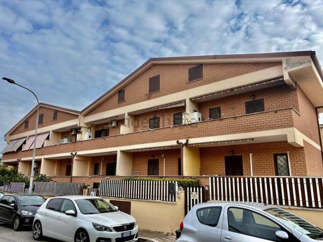 Appartamento in vendita di 40 m² in Via delle Ginestre, 47