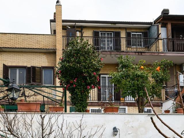 Appartamento in vendita di 40 m² in Via Frontone, 62