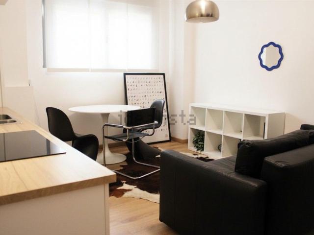Appartamento in vendita di 40 m² in Via Giuseppe Sirtori, 10