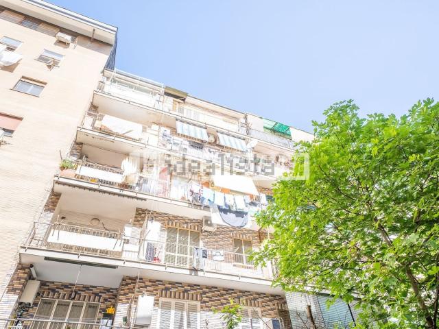 Appartamento in vendita di 40 m² in Via Licinio Murena, 39