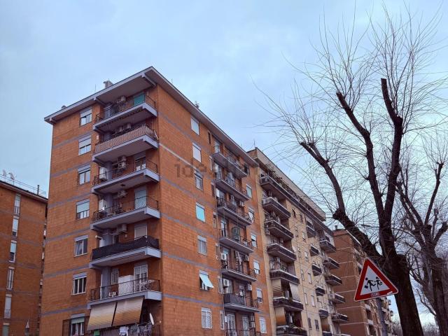 Appartamento in vendita di 40 m² in Via Luigi Vittorio Bertarelli, 143