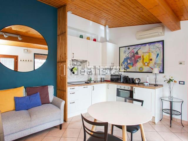 Appartamento in vendita di 40 m² in Via Luigi Settembrini, 36