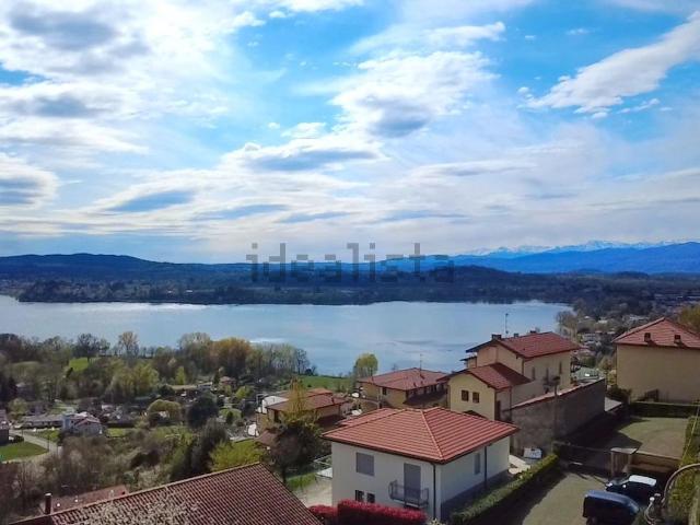 Appartamento in vendita di 410 m² in Via G. Borghi, 30