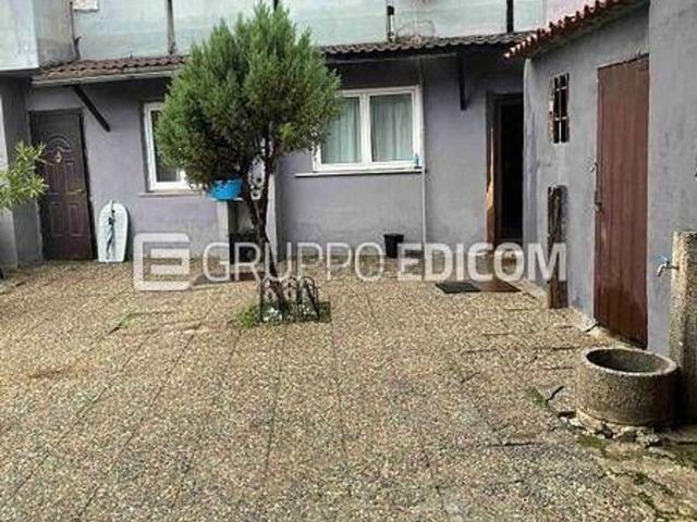 Appartamento in vendita di 41650 m² in Via Savignotto