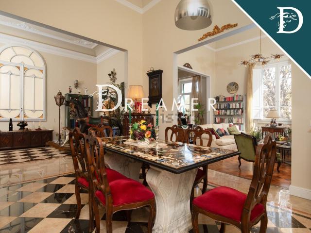 Appartamento in vendita di 416 m² in Viale Antonio Gramsci, 47