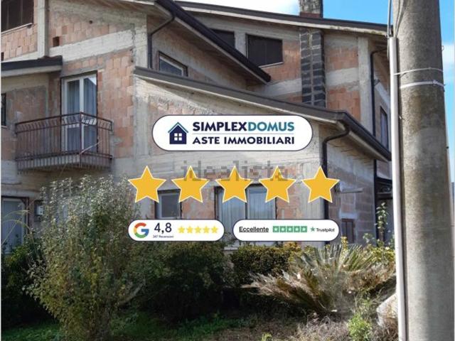 Appartamento in vendita di 417 m² in Contrada Nido
