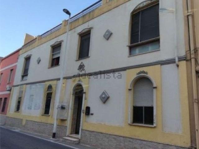 Appartamento in vendita di 418 m² in Via Trieste, 16