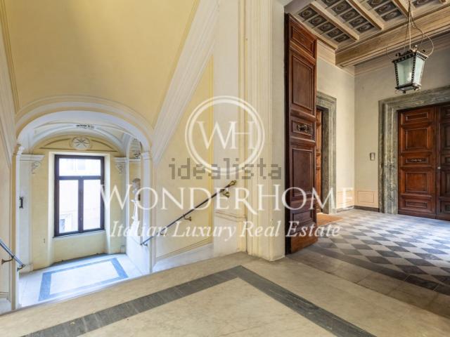Appartamento in vendita di 418 m² in Piazza di Campitelli
