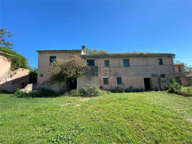 Appartamento in vendita di 419 m² in Contrada Sant&apos Agostino