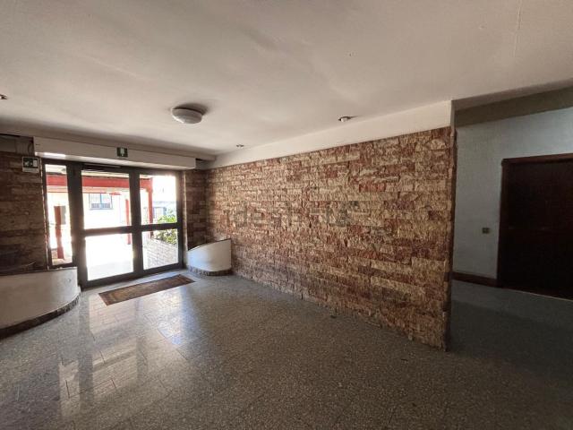 Appartamento in vendita di 420 m² in Via Montepellegrino