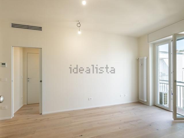 Appartamento in vendita di 42 m² in Piazza de Angeli Ernesto, 2