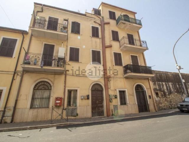 Appartamento in vendita di 42 m² in Piazza IV Novembre, 3