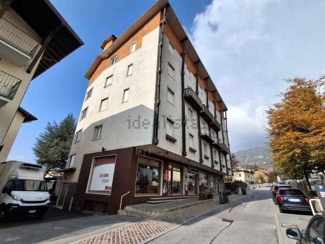 Appartamento in vendita di 42 m² in Via Antonio Locatelli, 21