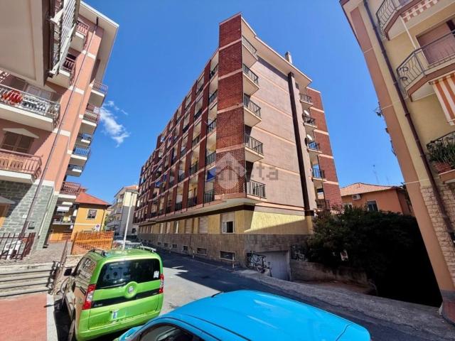 Appartamento in vendita di 42 m² in Via Cuneo, 4