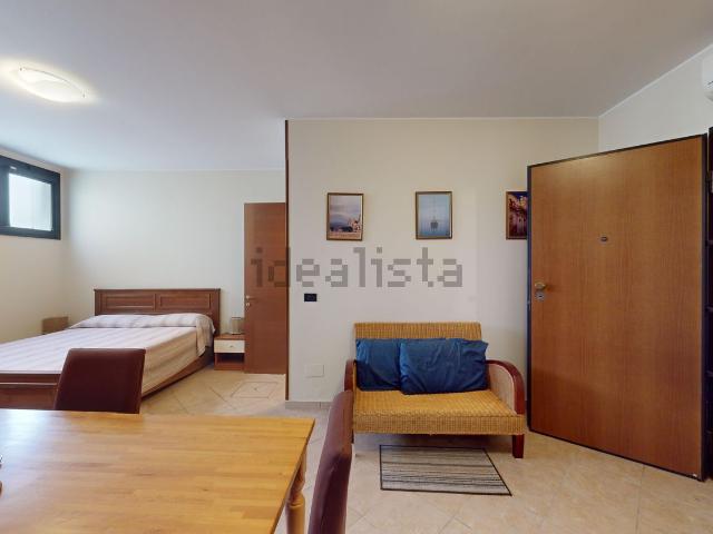 Appartamento in vendita di 42 m² in Via de Blasi Dante, 52