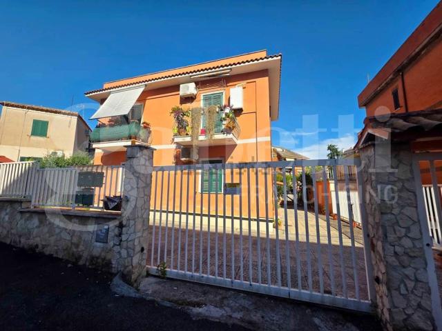 Appartamento in vendita di 42 m² in Via degli Ordelaffi, 5
