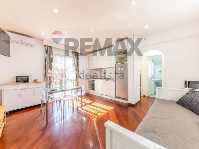 Appartamento in vendita di 47 m² in Via dell&apos Acqua Acetosa, 36