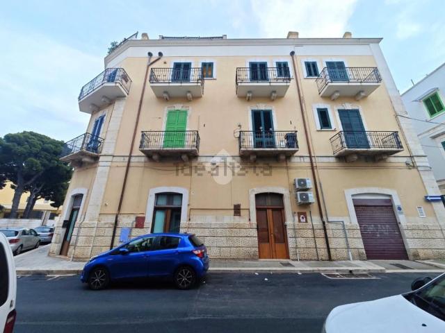 Appartamento in vendita di 47 m² in Via G. Vernice, 18