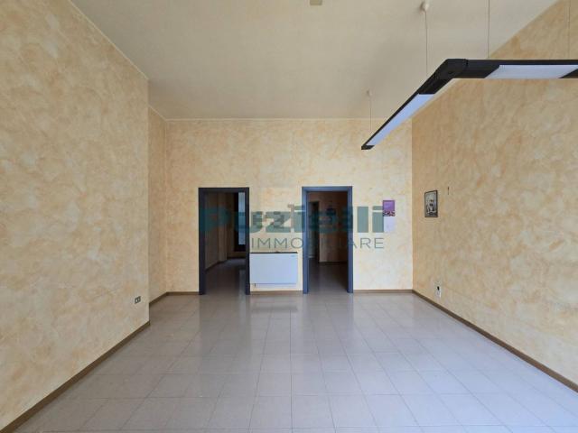 Appartamento in vendita di 47 m² in Viale Medaglie D&apos Oro, 14