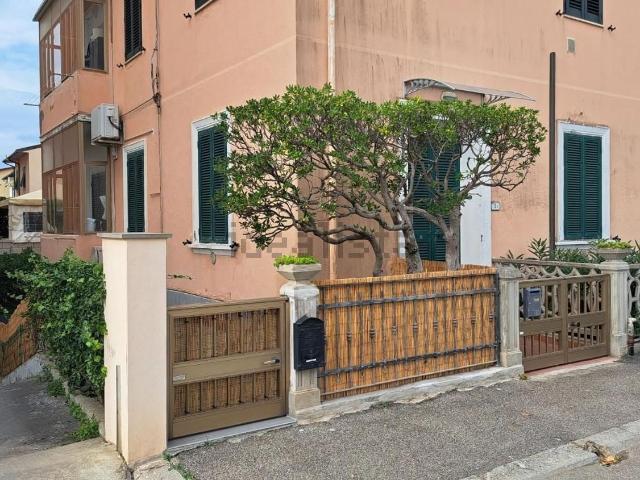 Appartamento in vendita di 44 m² in Via del Popolo