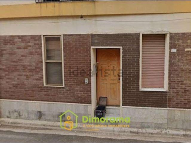 Appartamento in vendita di 44 m² in Via Montecuccoli, 18