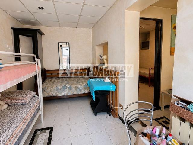 Appartamento in vendita di 45 m² in Borgo Palazzo, 59