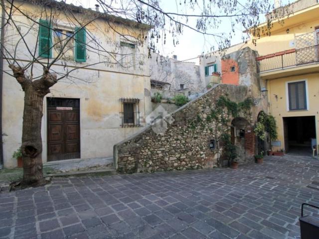 Appartamento in vendita di 45 m² in Piazza Cacciatori del Tevere, 13