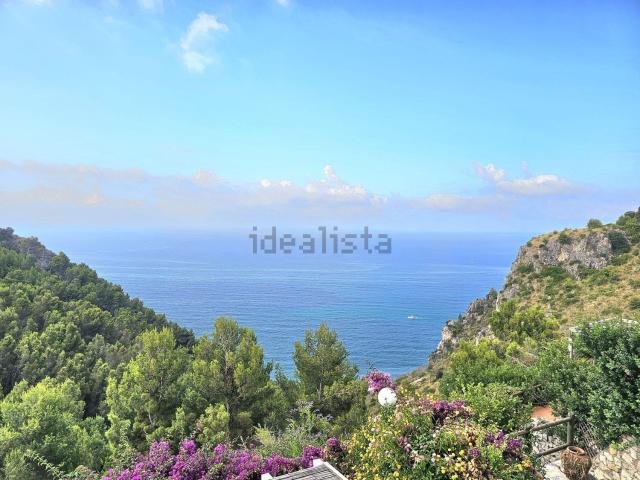 Appartamento in vendita di 45 m² in Via Baja delle Bambole, 10