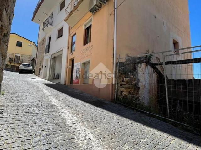 Appartamento in vendita di 45 m² in Via Canonico Sanna, 28